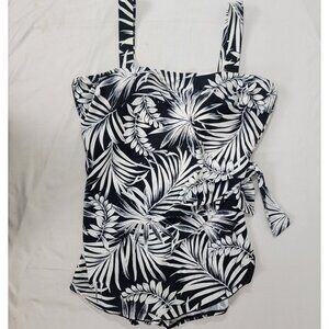 Silhouette Solution Women's Bathing Swimming Swim Suit Black & White Size 18 New